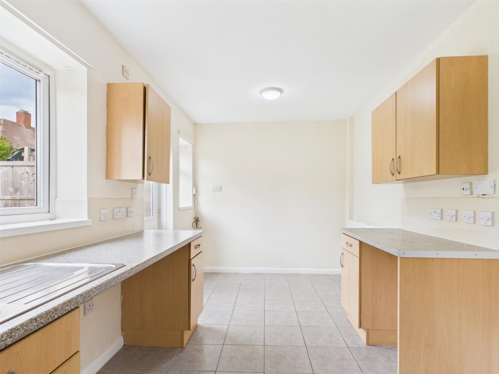 Pulborough Close, Basford, Nottingham, NG5 1HU