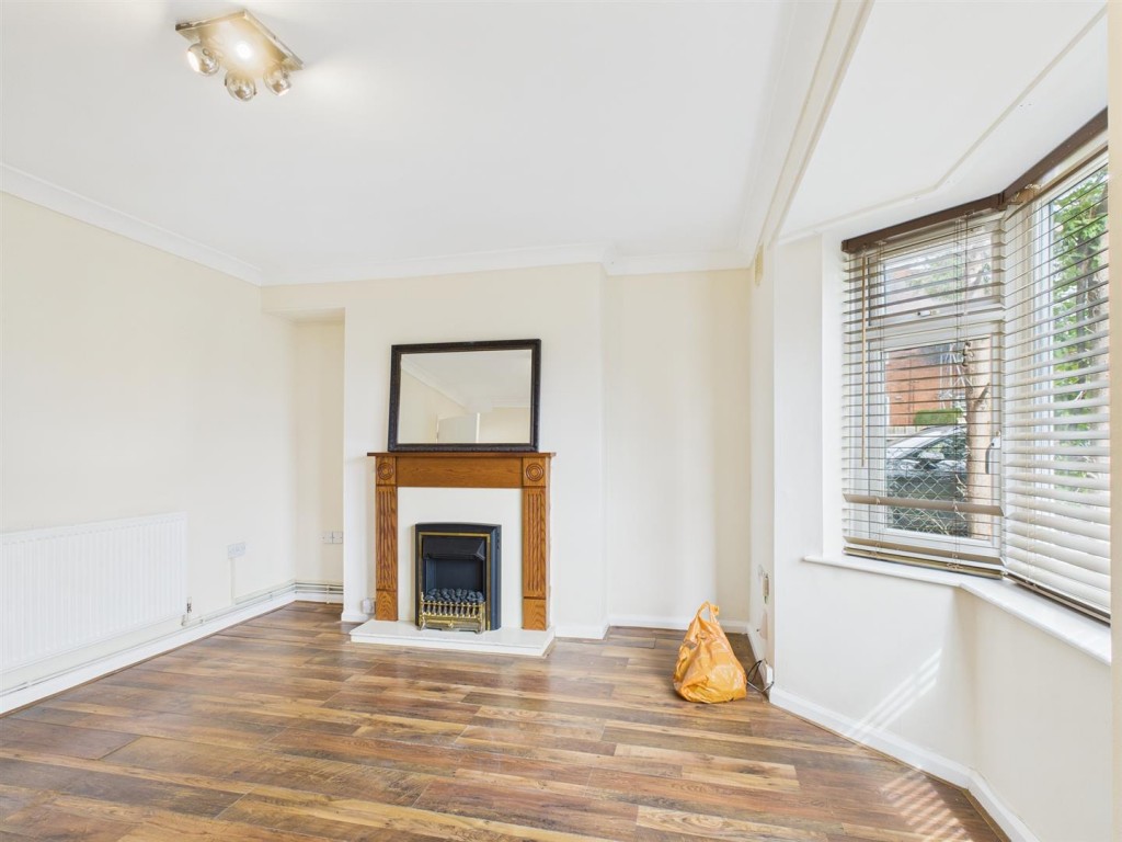 Pulborough Close, Basford, Nottingham, NG5 1HU