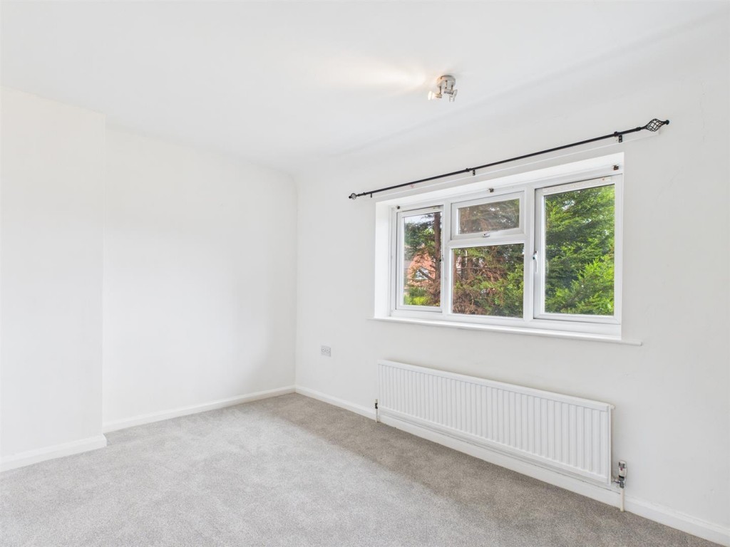 Pulborough Close, Basford, Nottingham, NG5 1HU