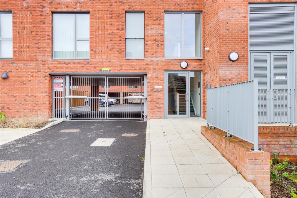 Meadow Lane, Trent Bridge Quays, Nottinghamshire, NG2 3JW