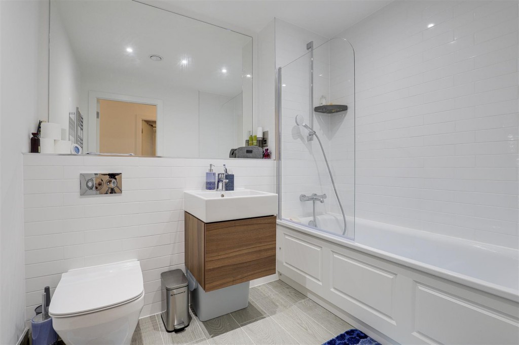 Meadow Lane, Trent Bridge Quays, Nottinghamshire, NG2 3JW