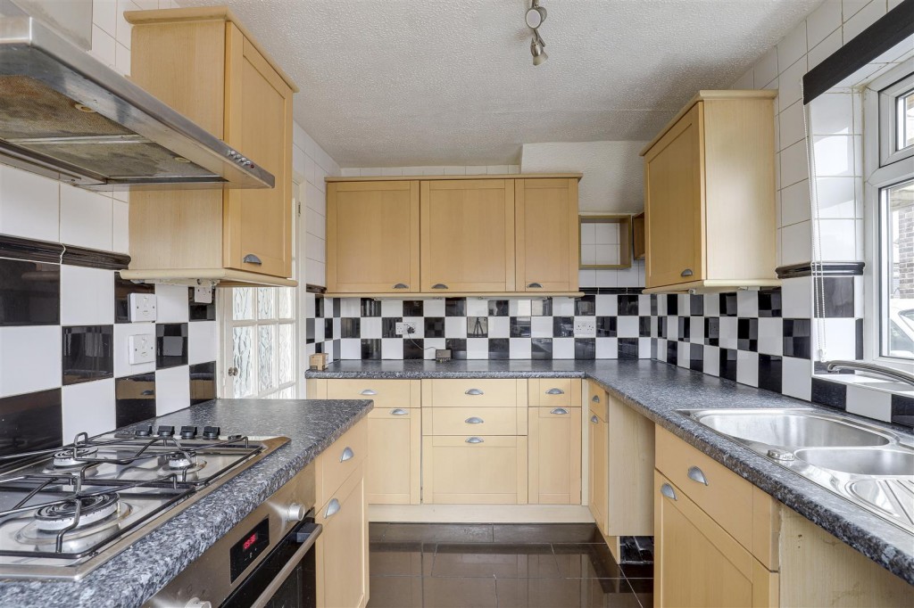 Wharfedale Road, Long Eaton, Derbyshire, NG10 3HG