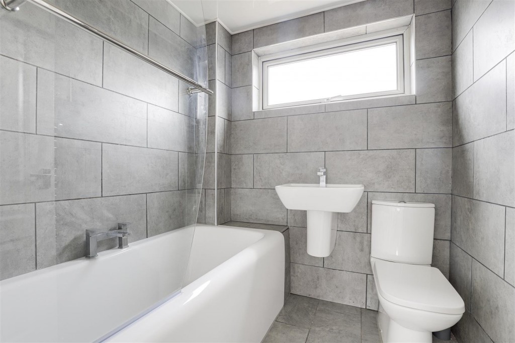 Wharfedale Road, Long Eaton, Derbyshire, NG10 3HG