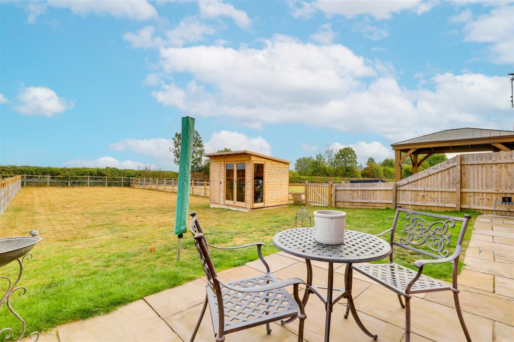 Bunny Hill, Bunny, Nottinghamshire, NG11 6QQ