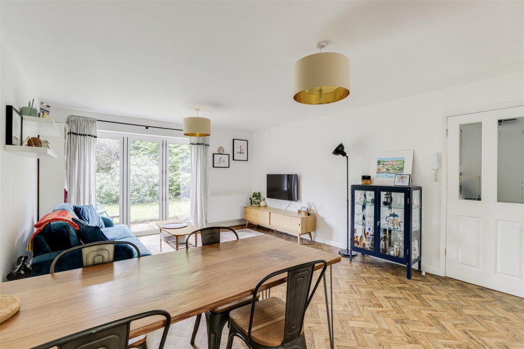 Magdala Road, Mapperley Park, Nottinghamshire, NG3 5DG