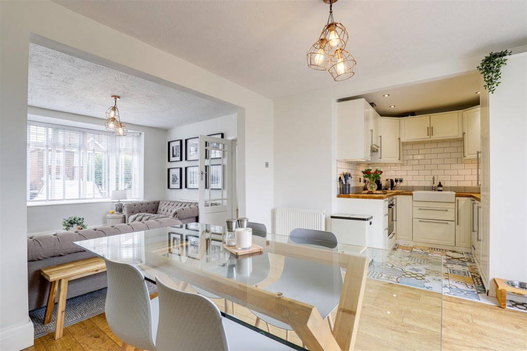 Wheatley Avenue, Kirkby-In-Ashfield, Nottingham, NG17 8BG