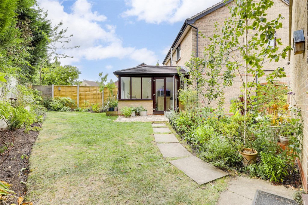Cranford Gardens, West Bridgford, Nottinghamshire, NG2 7SE