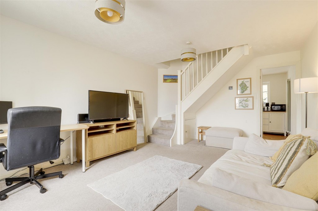 Cranford Gardens, West Bridgford, Nottinghamshire, NG2 7SE