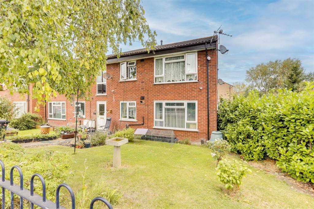 Haddon Way, Long Eaton, Nottinghamshire, NG10 3EE