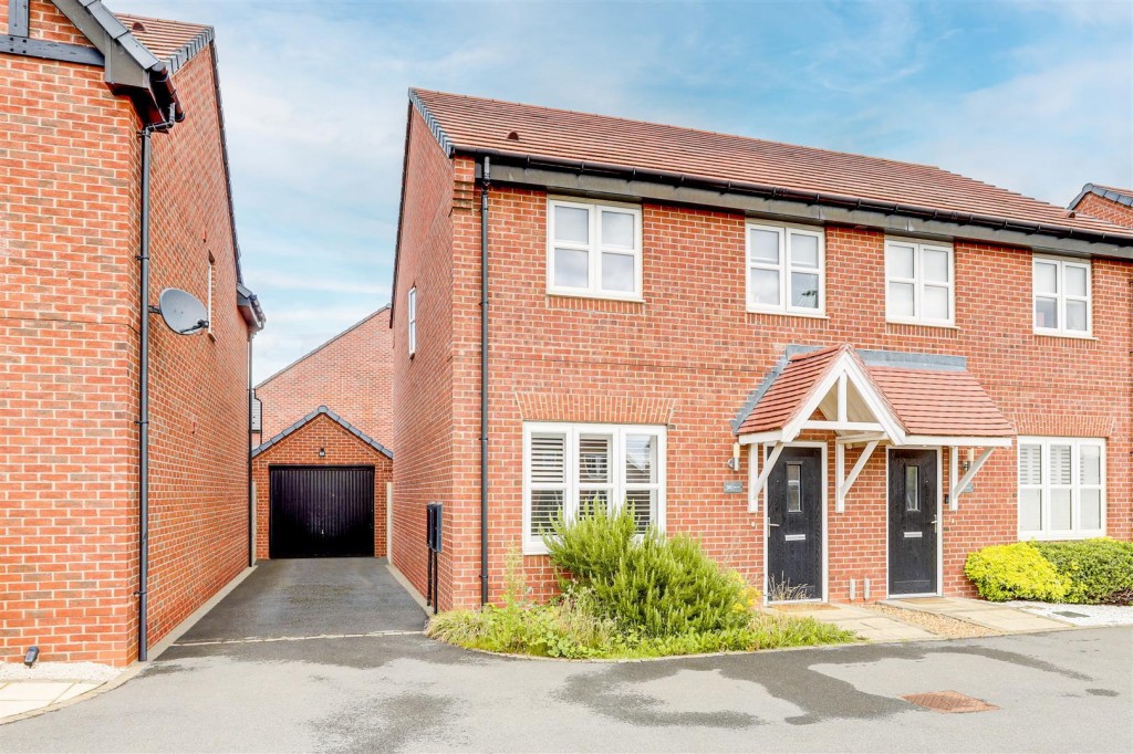 Rose Way, Edwalton, Nottinghamshire, NG12 4JE