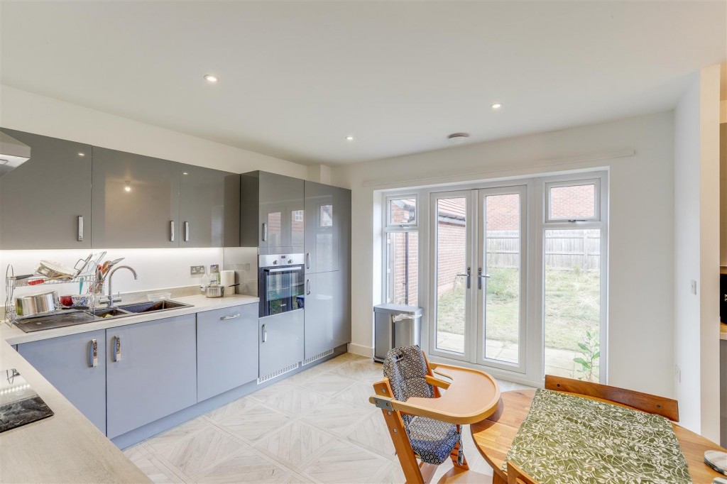 Rose Way, Edwalton, Nottinghamshire, NG12 4JE