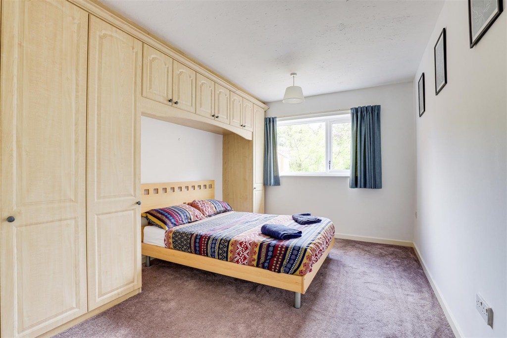 Park Road, Woodthorpe, Nottinghamshire, NG5 4HR