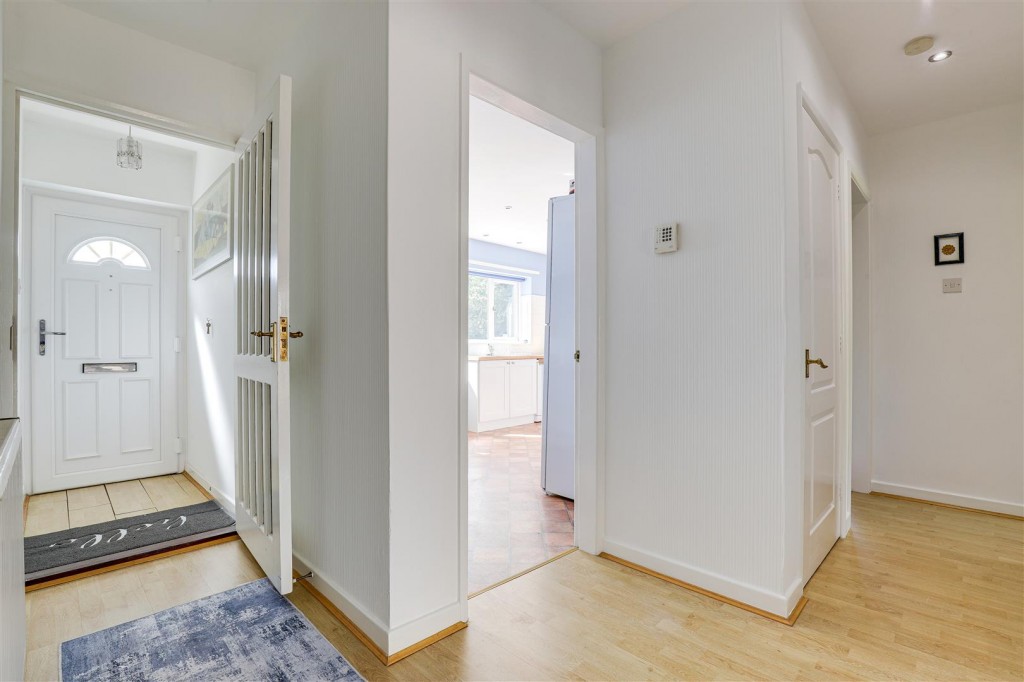 Park Road, Woodthorpe, Nottinghamshire, NG5 4HR