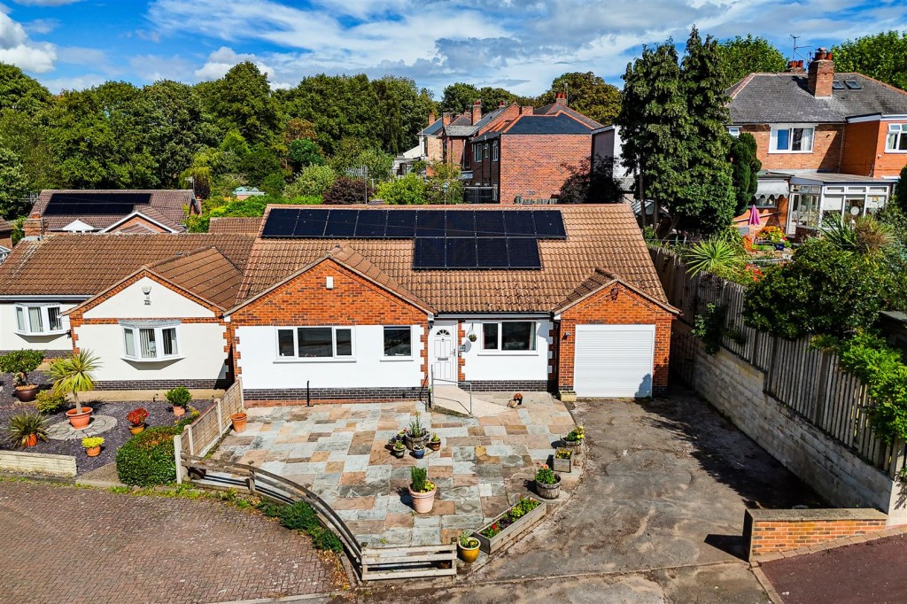 Park Road, Woodthorpe, Nottinghamshire, NG5 4HR