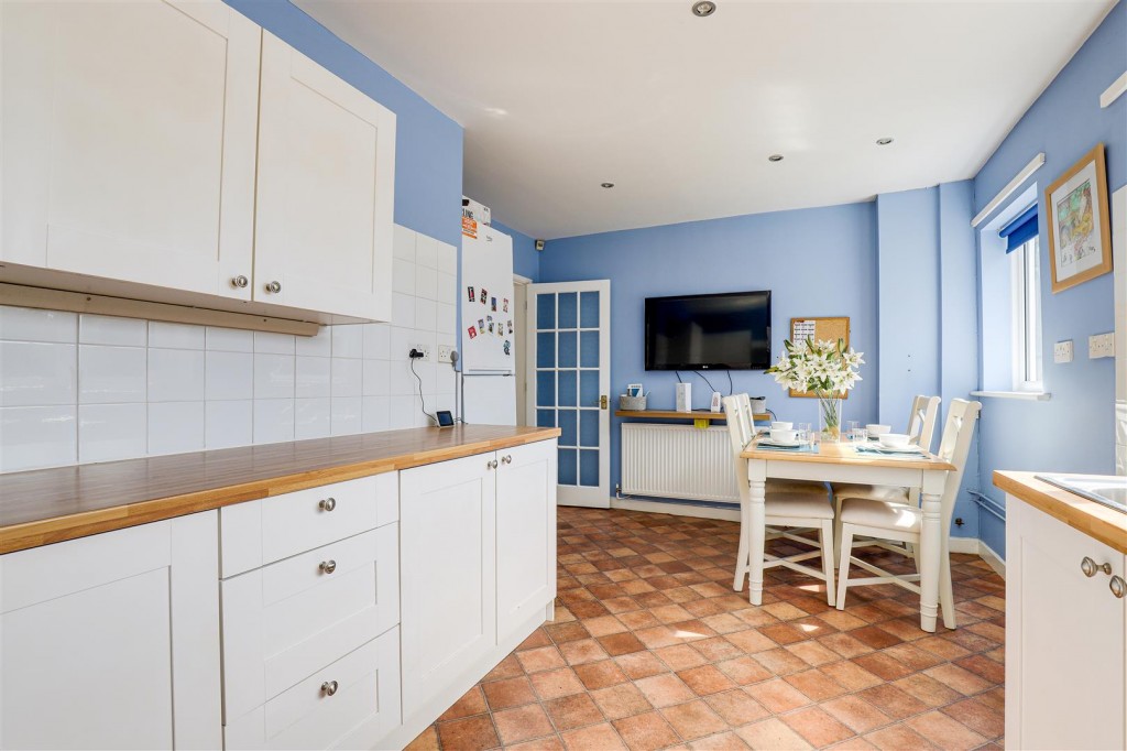 Park Road, Woodthorpe, Nottinghamshire, NG5 4HR