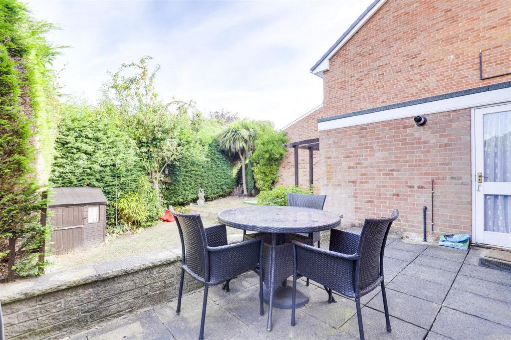 Grampian Drive, Arnold, Nottinghamshire, NG5 9PR