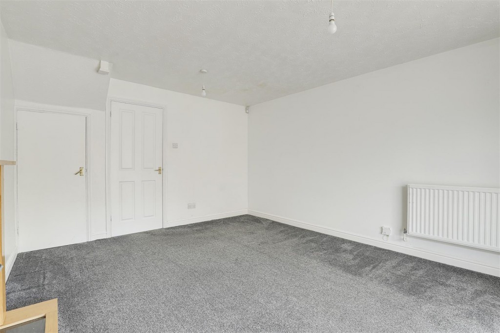 Lawrence Avenue, Colwick, Nottinghamshire, NG4 2GS