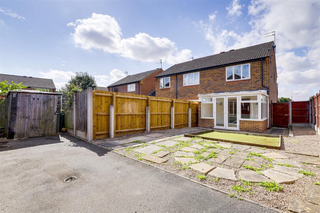 Lawrence Avenue, Colwick, Nottinghamshire, NG4 2GS