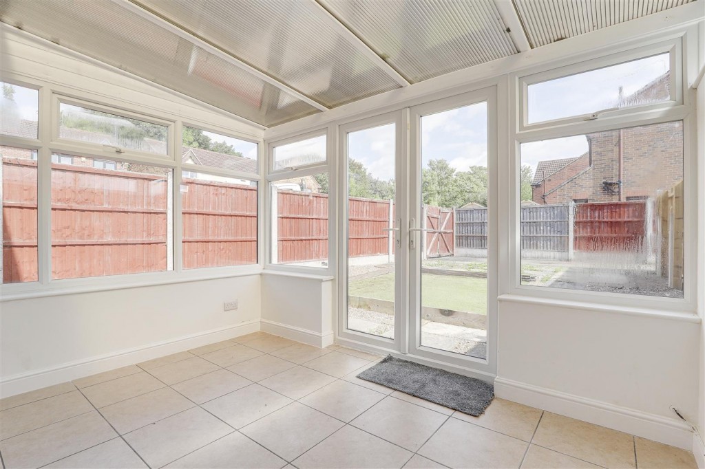 Lawrence Avenue, Colwick, Nottinghamshire, NG4 2GS