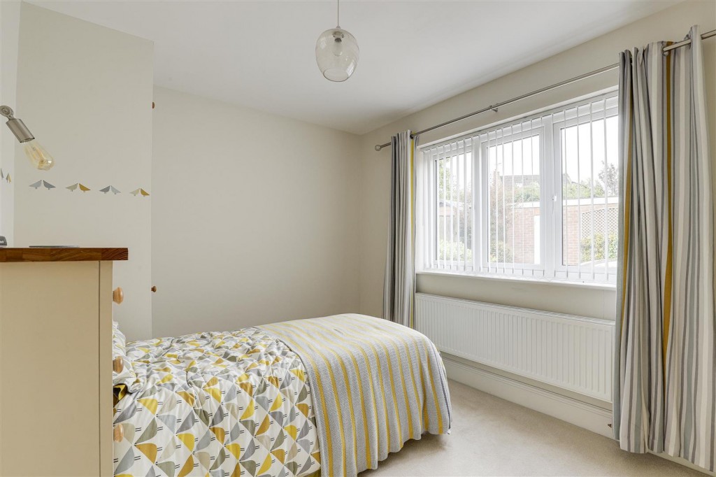 Armfield Road, Arnold, Nottinghamshire, NG5 6QY