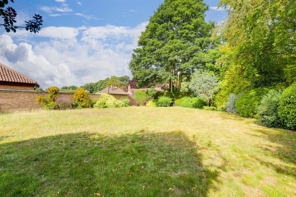 Ash Close, Burton Joyce, Nottinghamshire, NG14 5DH