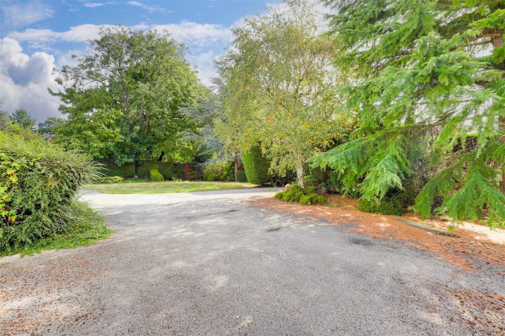 Ash Close, Burton Joyce, Nottinghamshire, NG14 5DH