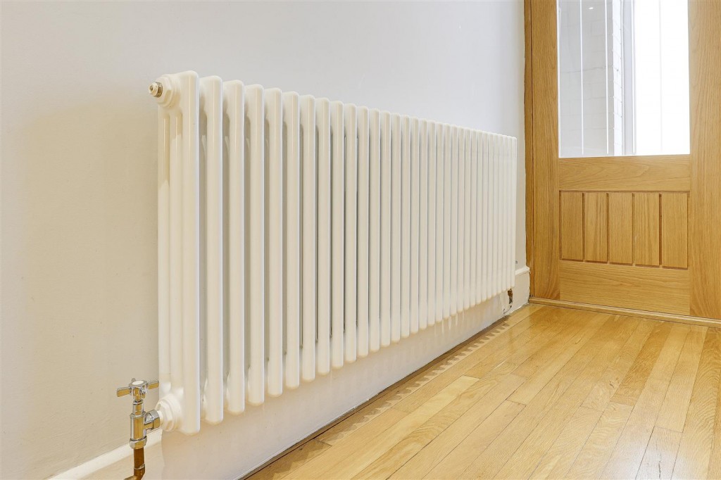 Main Road, Jacksdale, Nottinghamshire, NG16 5HS