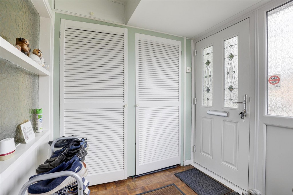 Cherrywood Gardens, Carlton, Nottinghamshire, NG3 6LS