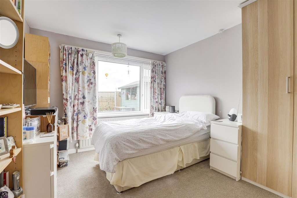 Cherrywood Gardens, Carlton, Nottinghamshire, NG3 6LS