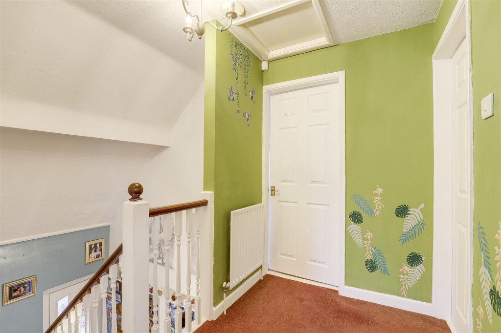 Oakfield Drive, Sandiacre, Nottinghamshire, NG10 5NH