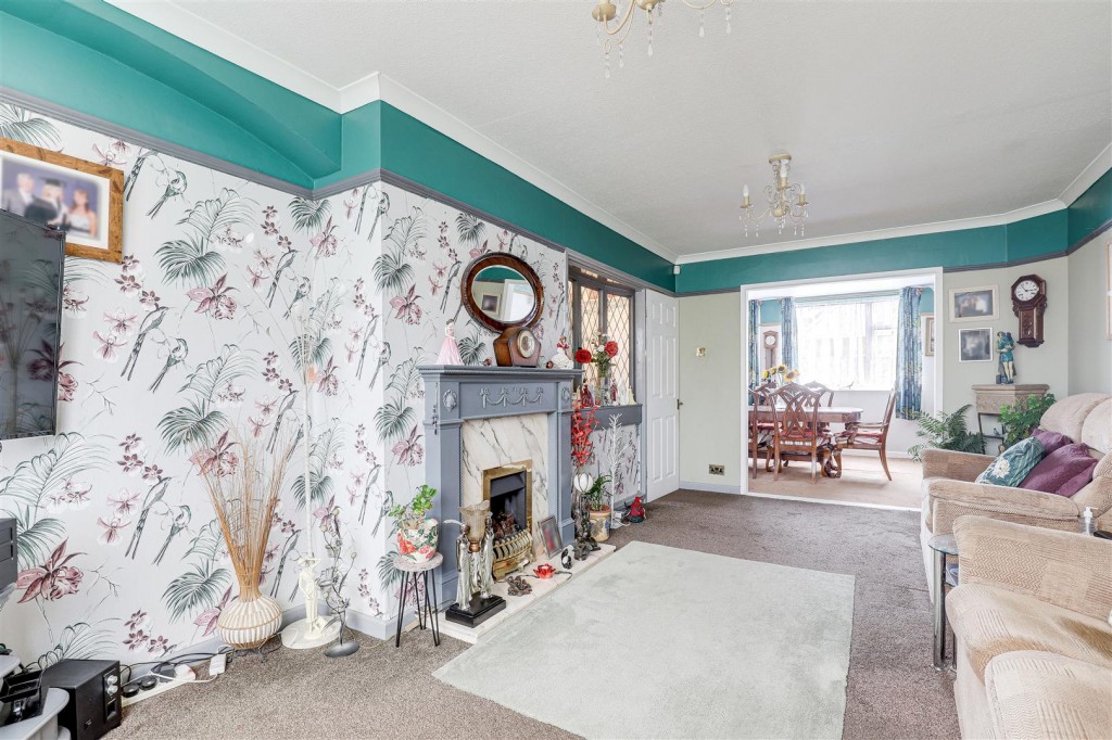 Oakfield Drive, Sandiacre, Nottinghamshire, NG10 5NH