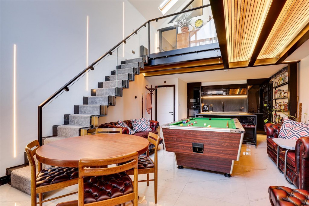 Haydn Road, Sherwood, Nottinghamshire, NG5 2LA