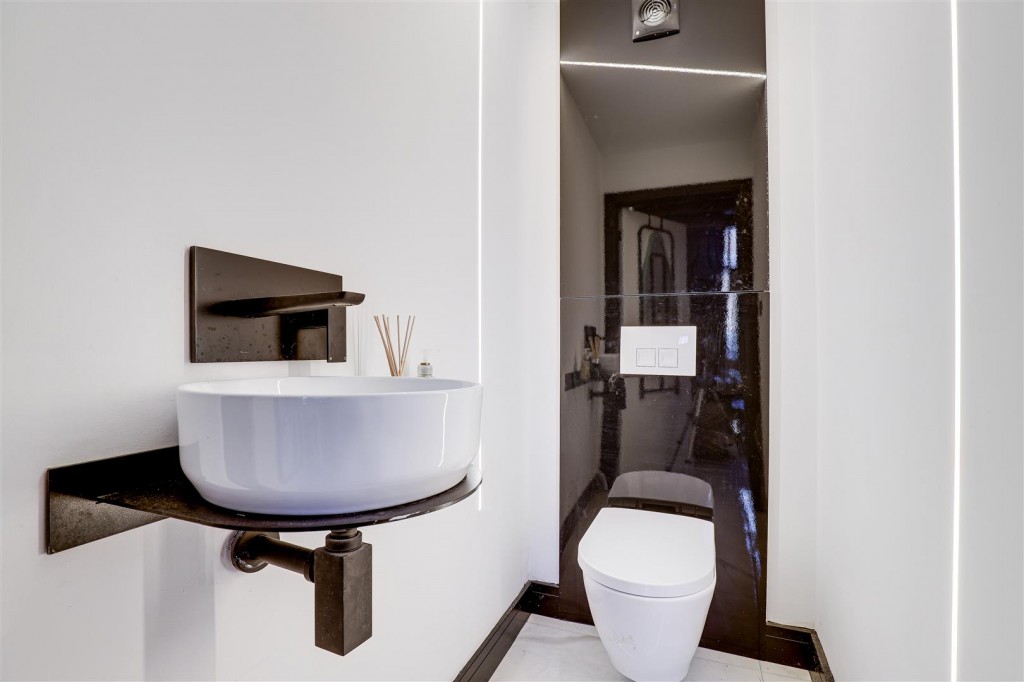 Haydn Road, Sherwood, Nottinghamshire, NG5 2LA