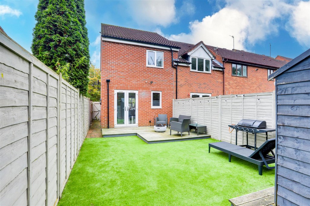 Herons Court, West Bridgford, Nottinghamshire, NG2 6QE