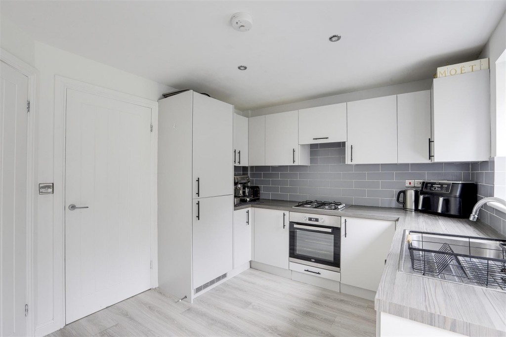 Herons Court, West Bridgford, Nottinghamshire, NG2 6QE