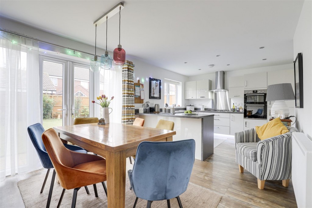 Airfield Way, Hucknall, Nottinghamshire, NG15 6WZ