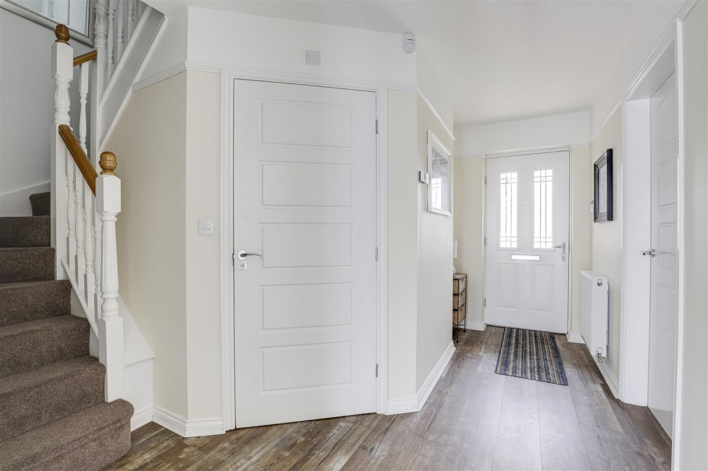 Airfield Way, Hucknall, Nottinghamshire, NG15 6WZ