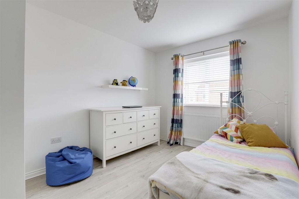 Airfield Way, Hucknall, Nottinghamshire, NG15 6WZ