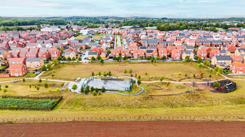 Airfield Way, Hucknall, Nottinghamshire, NG15 6WZ