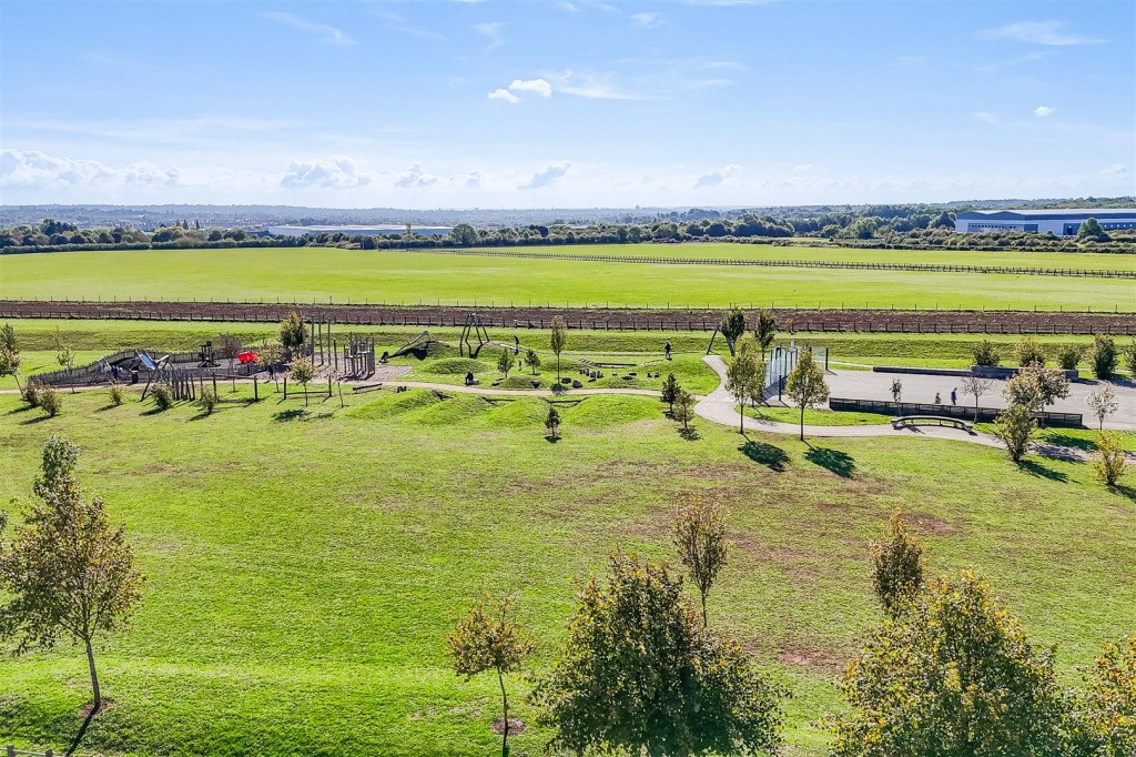 Airfield Way, Hucknall, Nottinghamshire, NG15 6WZ