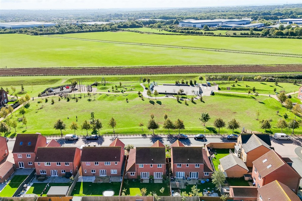 Airfield Way, Hucknall, Nottinghamshire, NG15 6WZ