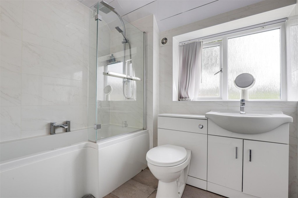 Andover Road, Bestwood, Nottinghamshire, NG5 5FG