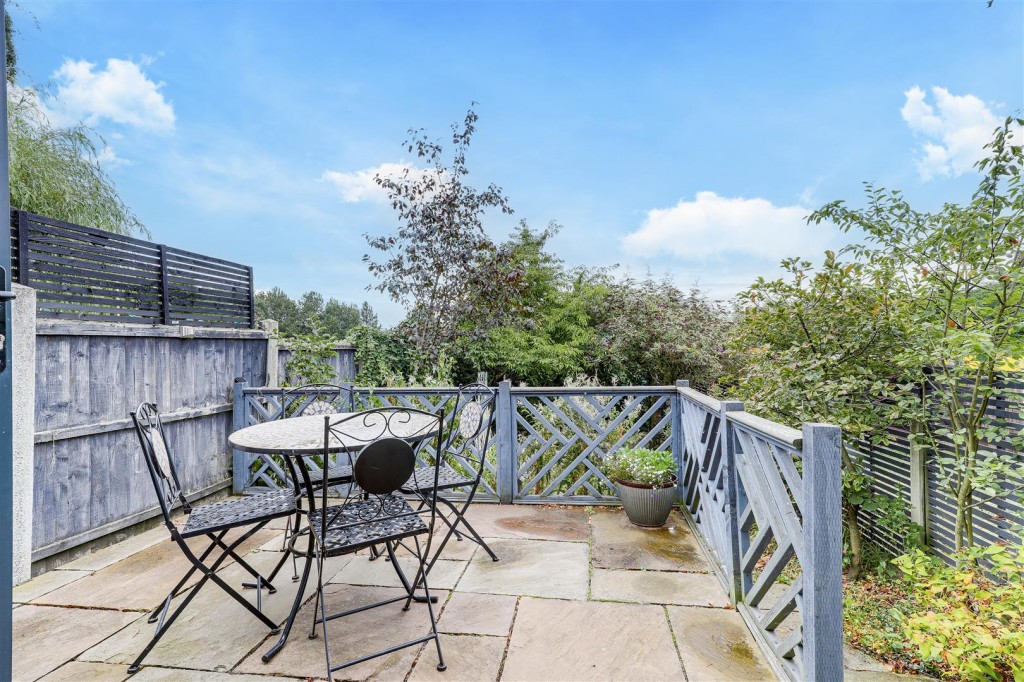 Brickyard, Hucknall, Nottinghamshire, NG15 7PG