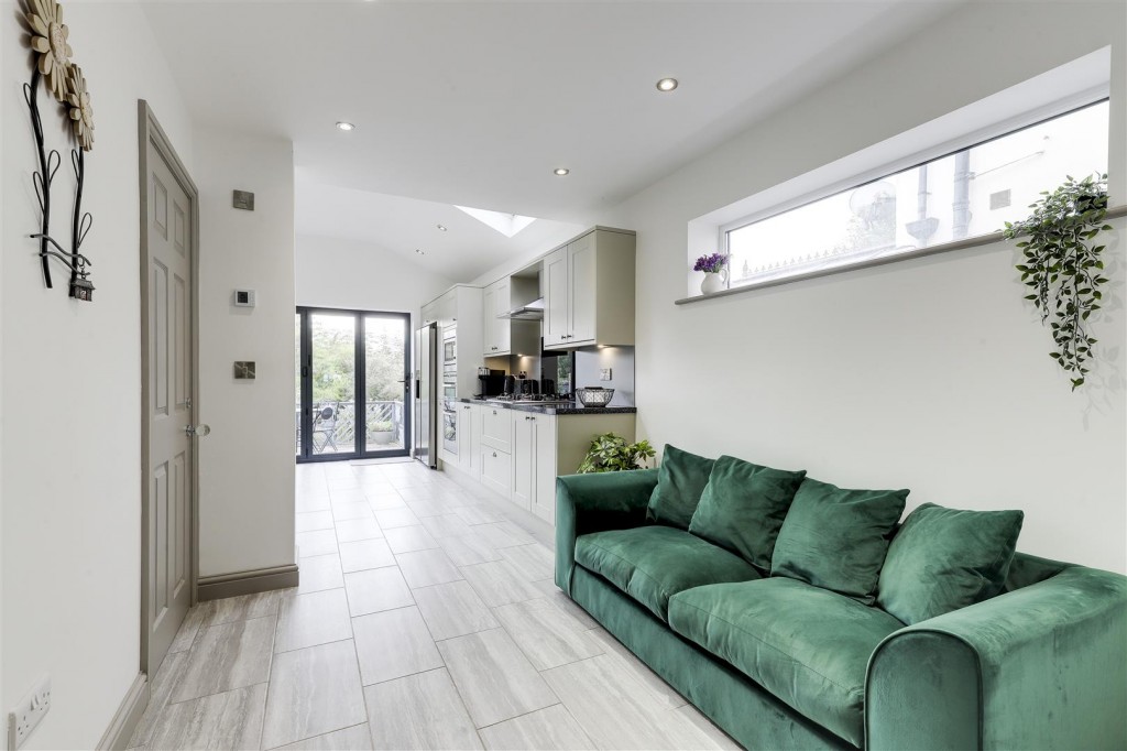 Brickyard, Hucknall, Nottinghamshire, NG15 7PG