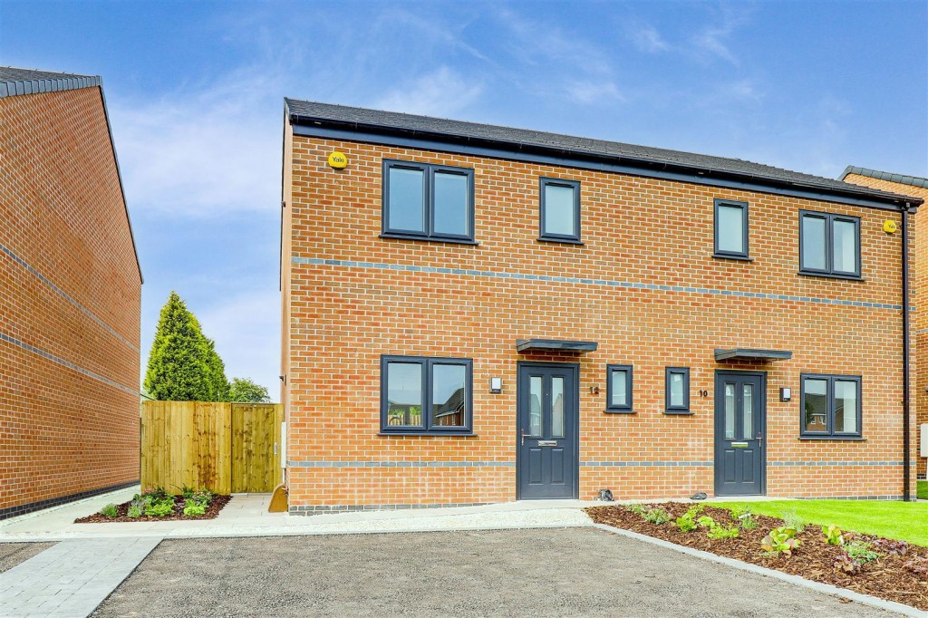 Daniels Way, Hucknall, Nottinghamshire, NG15 7GZ