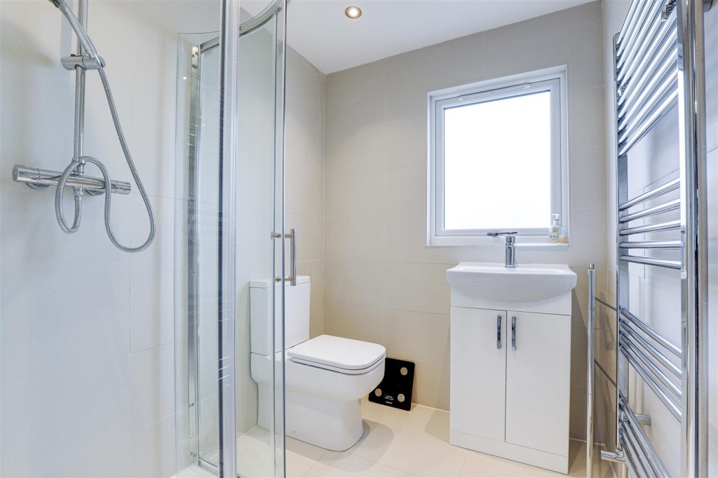 Broadmead, Burton Joyce, Nottinghamshire, NG14 5FL