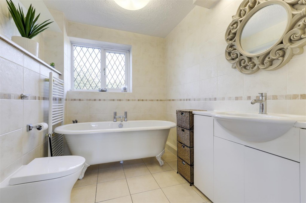 Swan Meadow, Colwick, Nottinghamshire, NG4 2ET