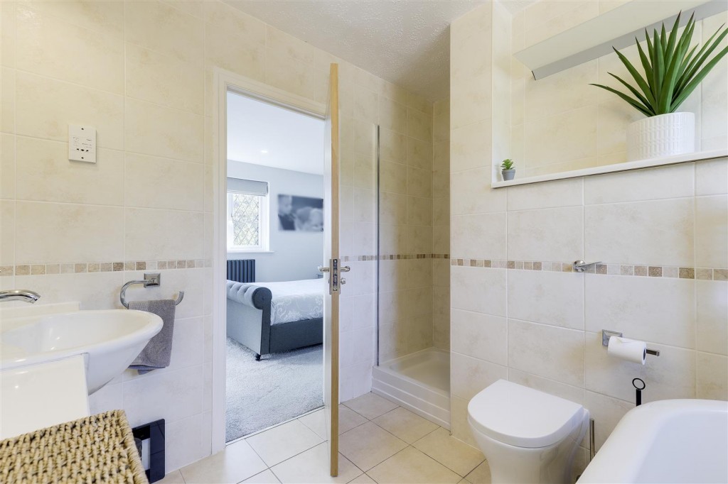 Swan Meadow, Colwick, Nottinghamshire, NG4 2ET