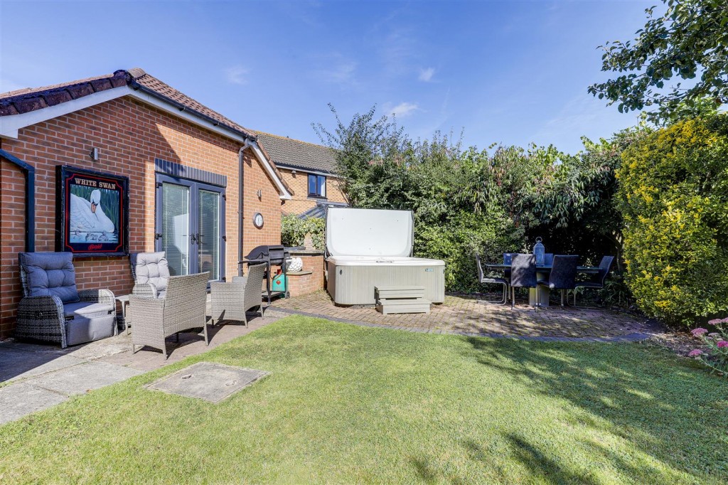Swan Meadow, Colwick, Nottinghamshire, NG4 2ET