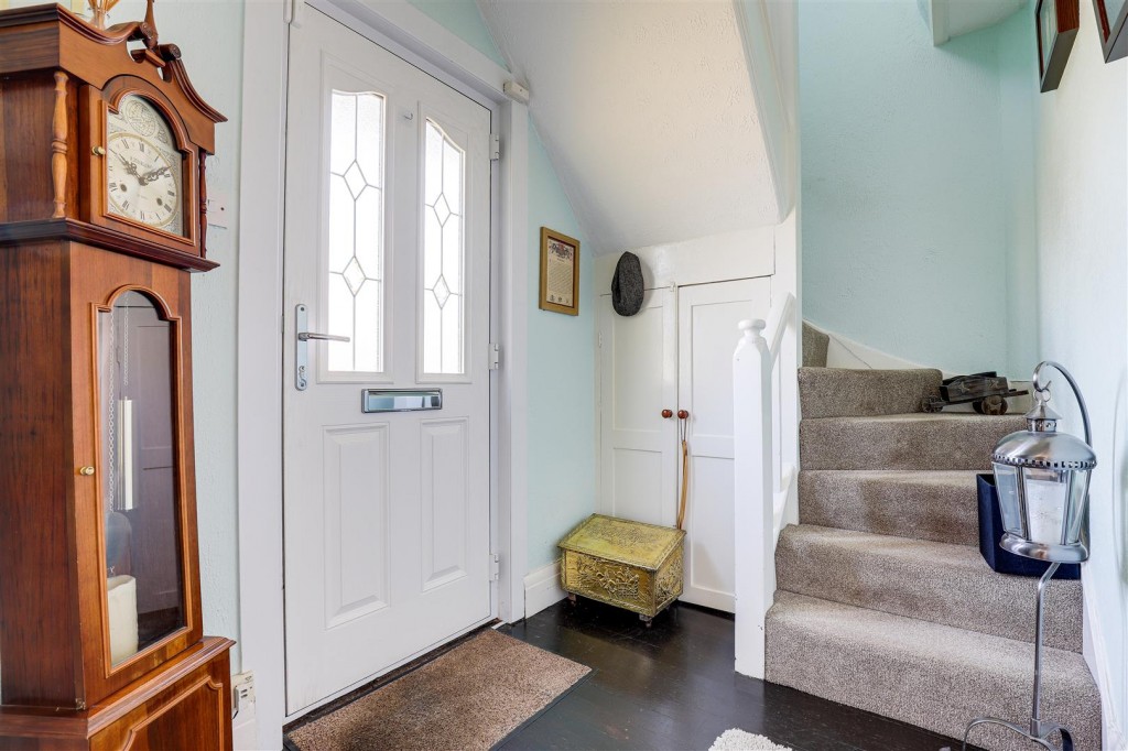 Foxhill Road, Carlton, Nottinghamshire, NG4 1PJ